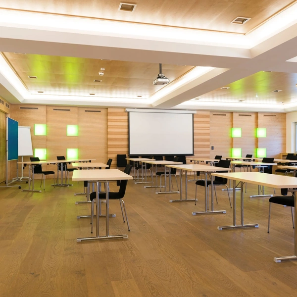 Schools & Colleges Laminate Flooring